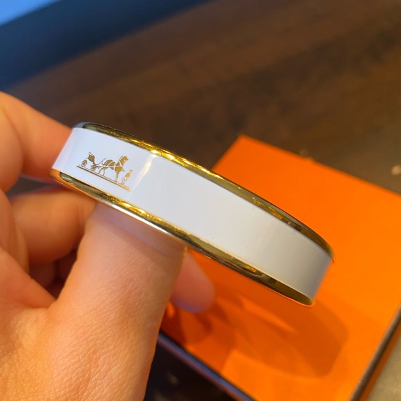 (SOLD) Hermes bangle - Picture 3 of 4